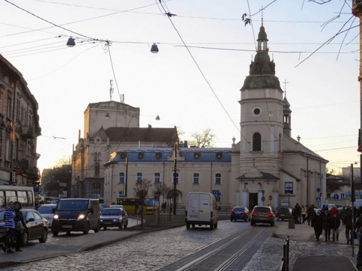 Квартира В Центрі На Вулиці Шевченка 12 Дуже Комфортна Недалеко Біля Вокзалу Lviv Extérieur photo